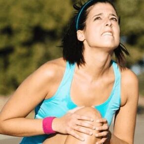 Ο πόνος στην άρθρωση του γόνατος με αρθρίωση